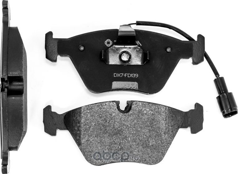Колодки тормозные передние (Dextrim). Артикул DX7FD139
