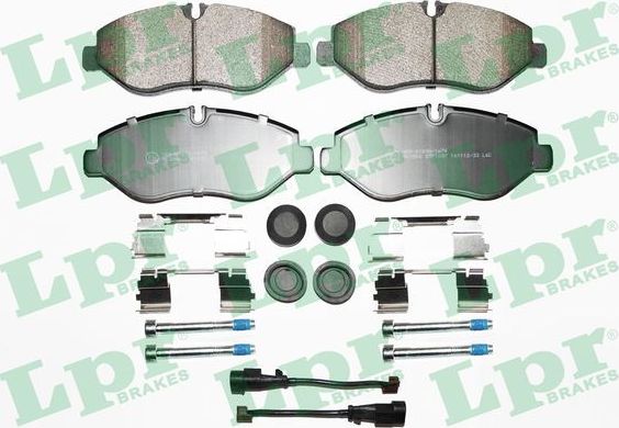 Тормозные колодки LPR передние для IVECO Daily III 1999-2006. Артикул 05P1297B