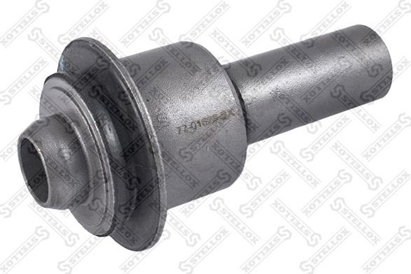 Сайлентблок передней балки Stellox. Артикул 77-01628-SX