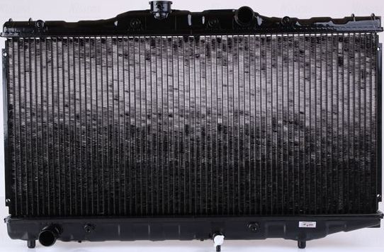 Радиатор охлаждения двигателя Nissens. Артикул 64851