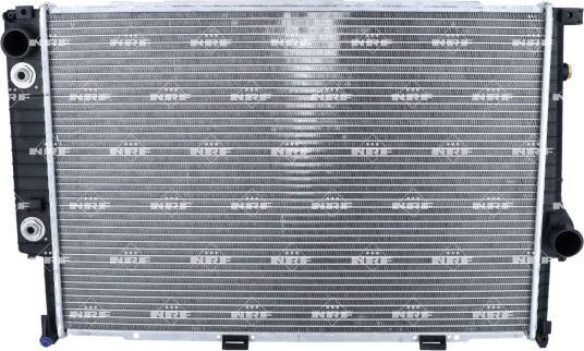 Радиатор охлаждения двигателя NRF (алюминий) для BMW 5 III (E34) 1992-1996. Артикул 519588