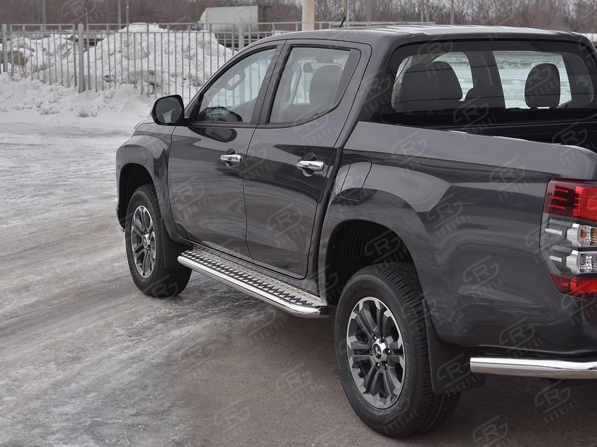 Защита порогов RusStal труба d63 с листом (вариант 1) для Mitsubishi L200 V рестайлинг 2018-2026. Артикул ML2L-0032681