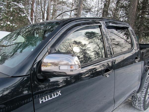Дефлекторы SIM для окон Toyota Hilux VII 2005-2011. Артикул STOHIL0532