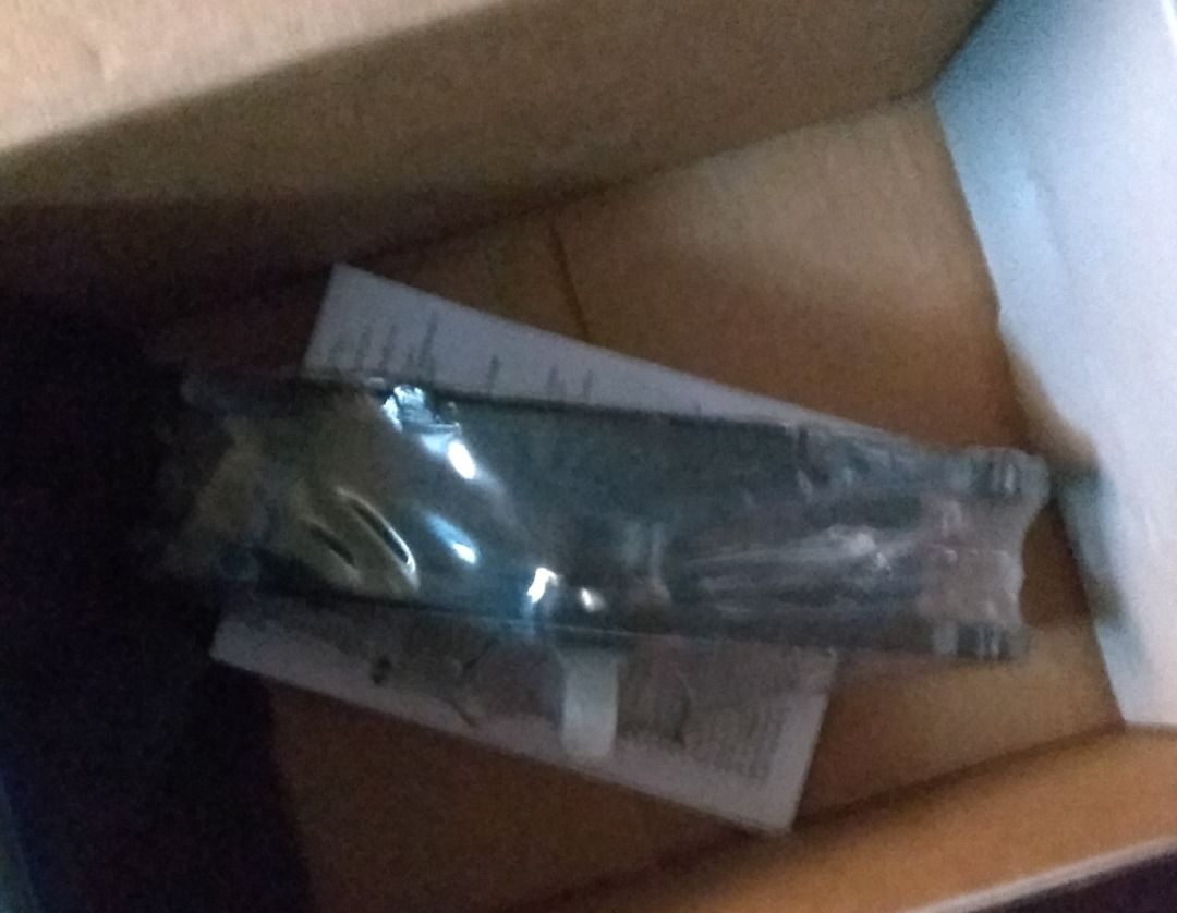 Тормозные колодки Miles (Low-Metallic). Артикул E400144