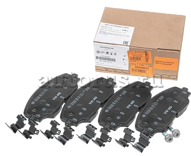 Комплект тормозных колодок для дисковых тормозов VAG. Артикул 3QF698151D