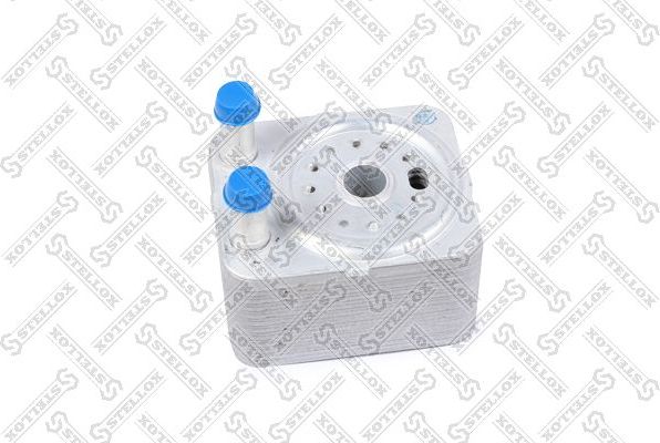 Радиатор масляный (маслоохладитель) для двигателя Stellox. Артикул 10-73006-SX
