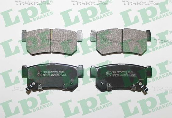 Тормозные колодки LPR задние для SsangYong Korando II 1998-2006. Артикул 05P1210