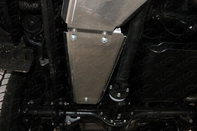 Защита алюминиевая ТСС (4 мм) для адсорбера Suzuki Jimny IV 2018-2026. Артикул ZKTCC00413