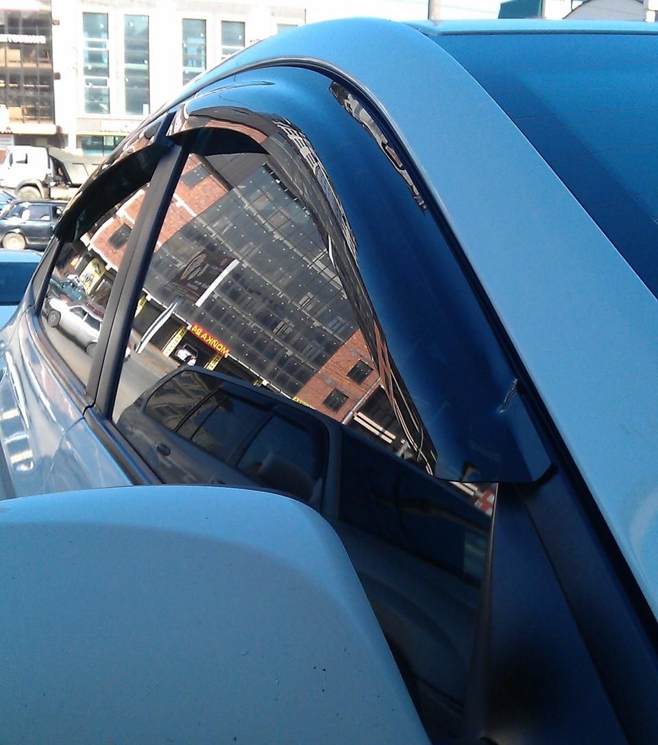 Дефлекторы V-Star для окон Hyundai Solaris седан 2010-2016. Артикул D23256