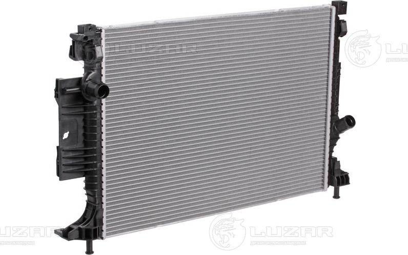 Радиатор охлаждения двигателя Luzar для Ford Focus III 2014-2019. Артикул LRc 1006