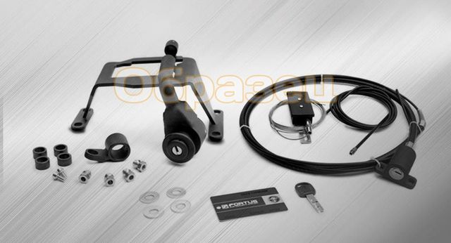 Комплект: замок Fortus на КПП (MTL), замок капота (HL) для Toyota Camry АКПП 50, 55 (V50, V55, XV50, XV55) 2011-2017. Артикул 182156