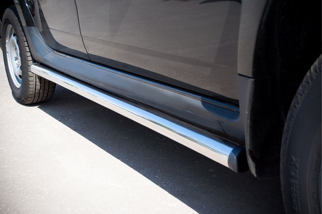 Защита порогов RusStal труба d63 (вариант 2) для Renault Duster I 2010-2020. Артикул RD2T-0004382