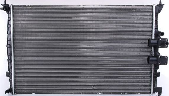 Радиатор охлаждения двигателя Nissens. Артикул 63748
