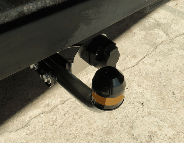 Фаркоп АвтоСтандарт с оцинк. шаром для Lada Niva Legend Urban 2020-2026. Артикул L105As