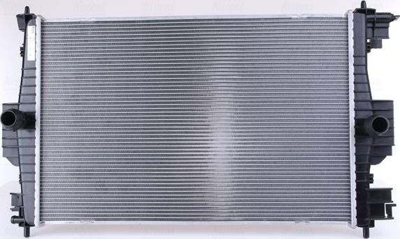 Радиатор охлаждения двигателя Nissens для Citroen DS4 2011-2015. Артикул 636012