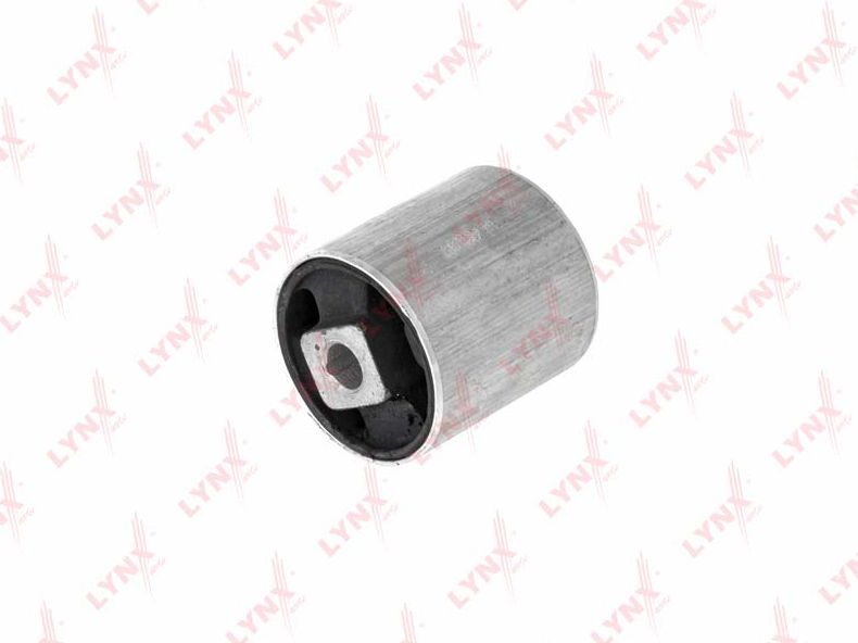 Сайлентблок переднего рычага подвески LYNXauto. Артикул C8094