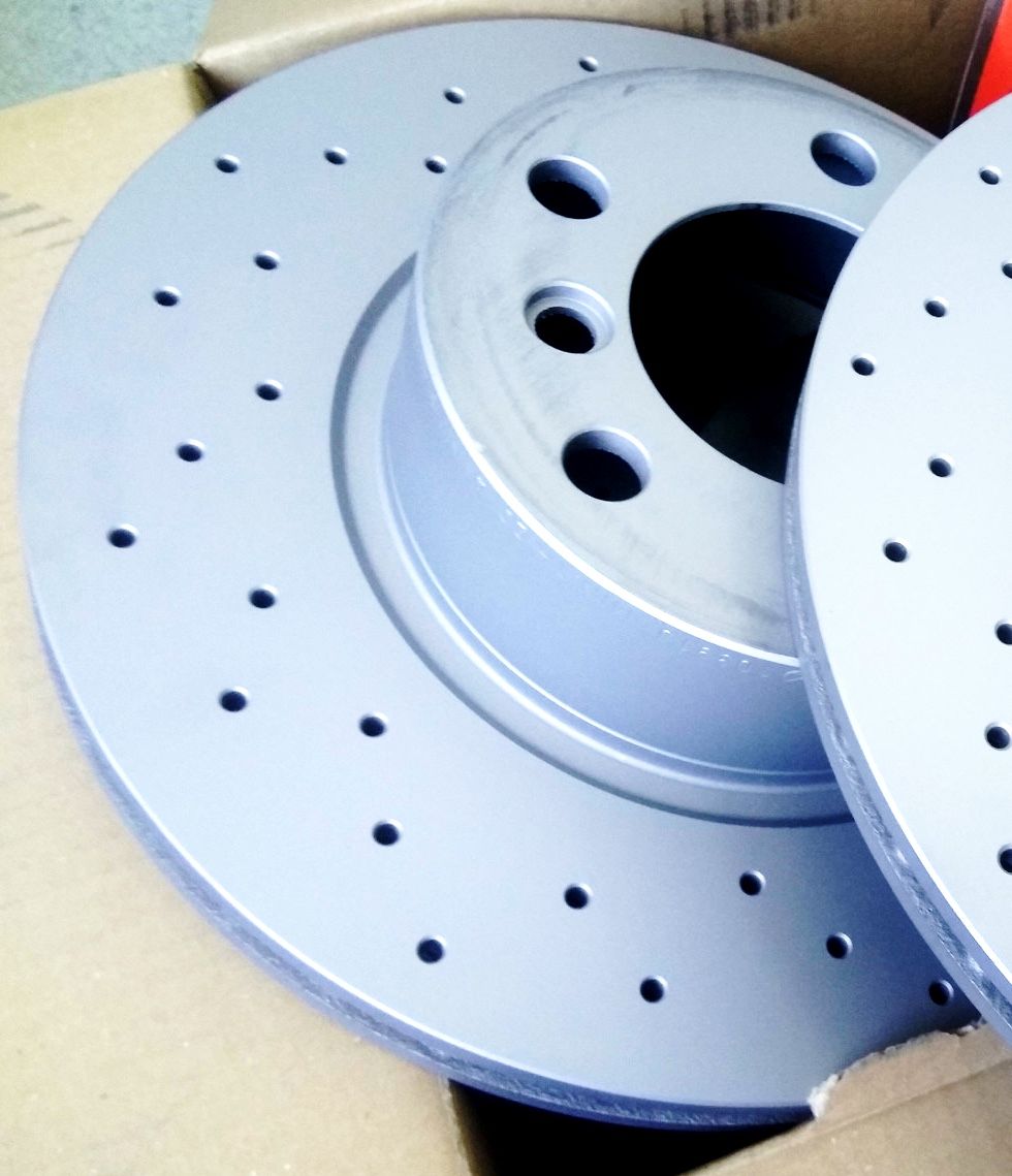 Тормозной диск Zimmermann Sport Coat Z. Артикул 150.3497.52