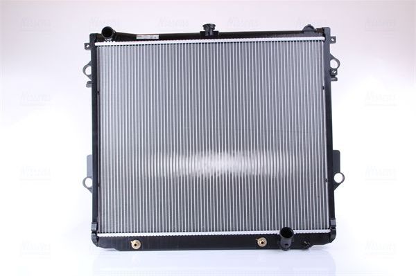 Радиатор охлаждения двигателя Nissens. Артикул 646827