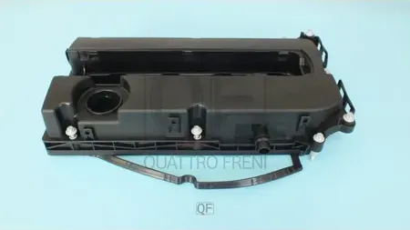 Крышка клапанная (Quattro Freni). Артикул qf72a00049