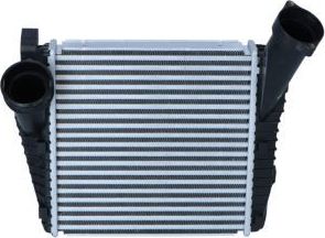 Интеркулер NRF EASY FIT для Audi Q7 I (4L) 2007-2015. Артикул 30293