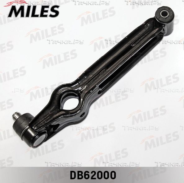 Поперечный рычаг передней подвески Miles правый/левый нижний для Suzuki Alto V 2000-2002. Артикул DB62000