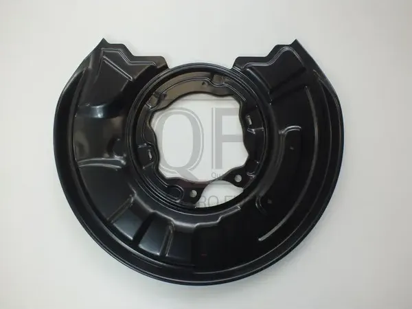 КОЖУХ ТОРМОЗНОГО ДИСКА RR RH (Quattro Freni). Артикул QF01F00068