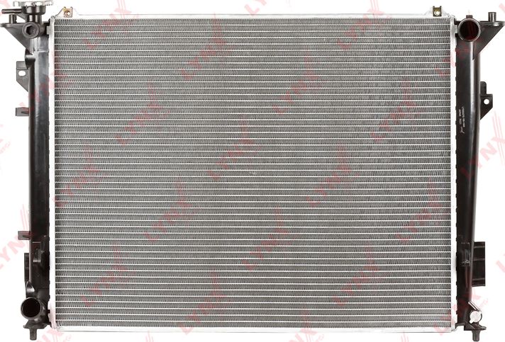 Радиатор охлаждения двигателя LYNXauto. Артикул RB-1069