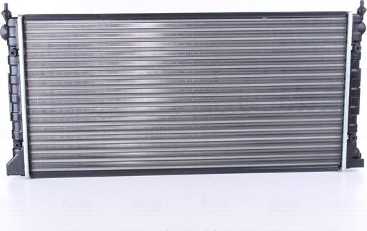 Радиатор охлаждения двигателя Nissens. Артикул 651611