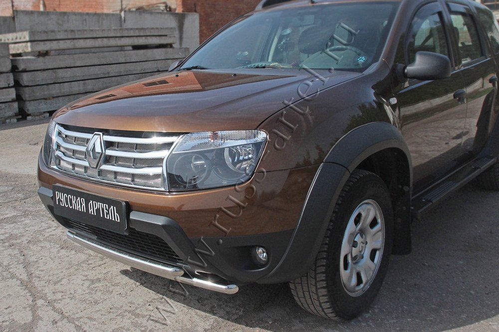 Защитная сетка Русская Артель в штатную решетку радиатора для Renault Duster I 2010-2015. Артикул RRD-026500