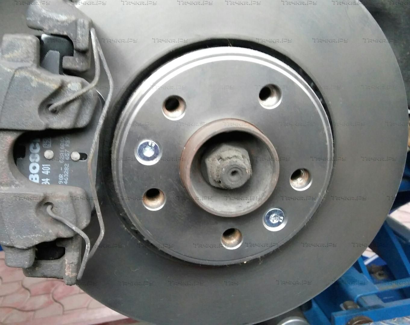 Тормозной диск Bosch передний для Renault Latitude I 2010-2016. Артикул 0 986 479 551