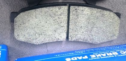 Тормозные колодки Akebono Standard. Артикул AN-337K - купить в