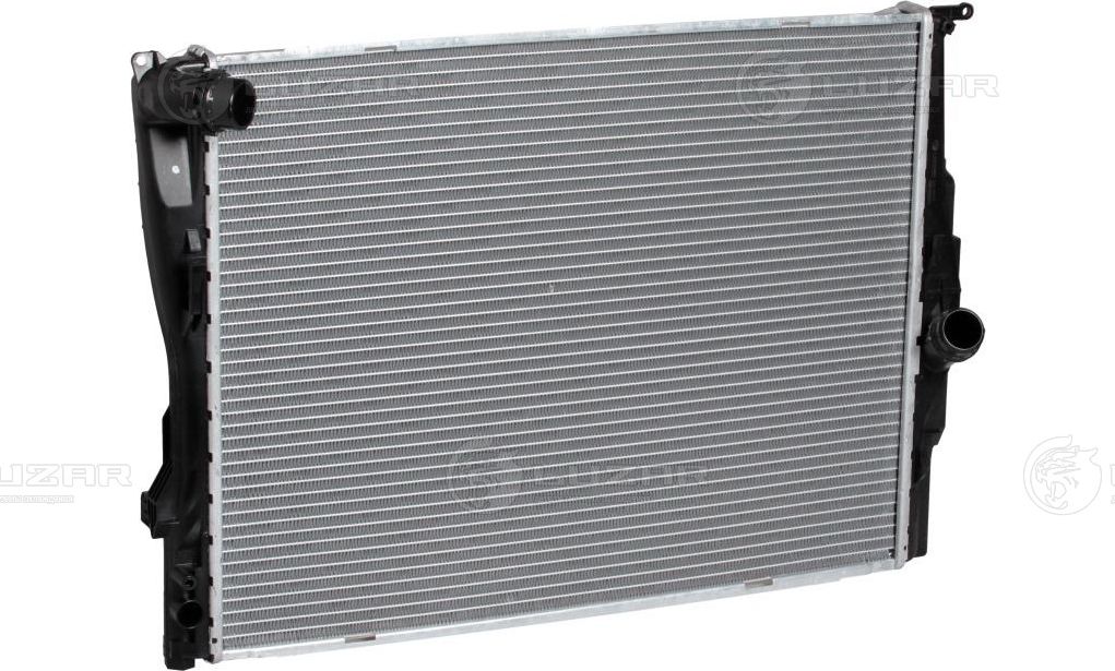 Радиатор охлаждения двигателя Luzar. Артикул LRc 26173