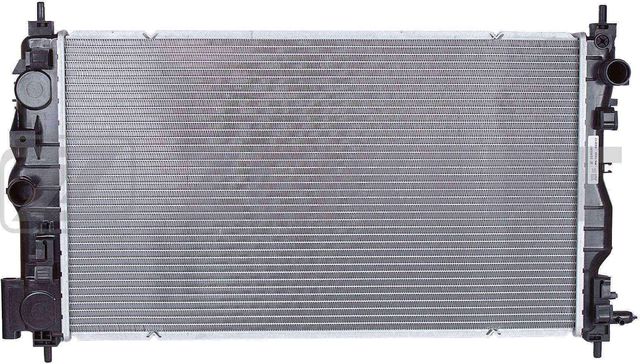 Радиатор охлаждения двигателя Zekkert для Chevrolet Cruze I 2009-2015. Артикул MK-1552