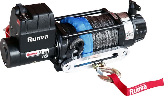 Лебёдка электрическая 12V Runva 12500 lbs 5670 кг (влагозащищенная) синтетический трос. Артикул EWB12500USR