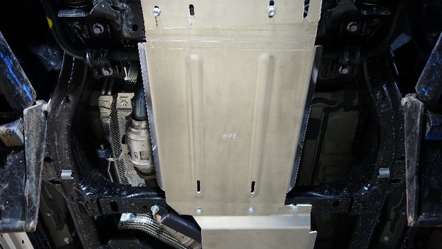 Защита алюминиевая ТСС (4 мм) для КПП Toyota Land Cruiser Prado 250 2023-2026. Артикул ZKTCC00709