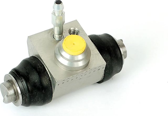 Тормозной цилиндр Brembo задний для Skoda Favorit 1992-1997. Артикул A 12 244