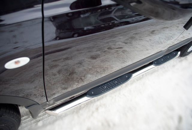 Защита порогов RusStal труба d76 с накладками (вариант 1) для Nissan Qashqai I 2010-2013. Артикул QNT-0007721