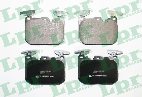 Тормозные колодки LPR передние для BMW 2 F22 2012-2026. Артикул 05P1851