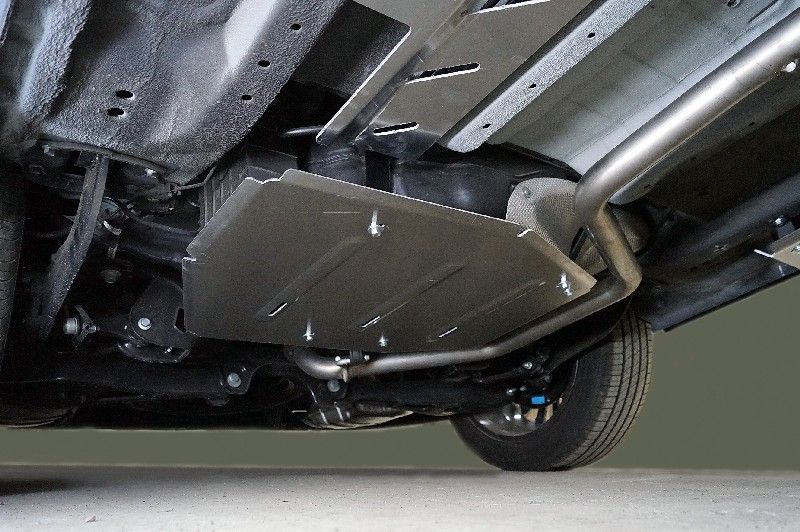 Защита алюминиевая ТСС (4 мм) для бака и адсорбера Jetour Dashing 2023-2026. Артикул ZKTCC00612