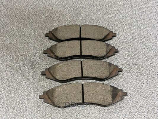 КОЛОДКИ ПЕРЕДНИЕ (Parts-Mall). Артикул PKCE03