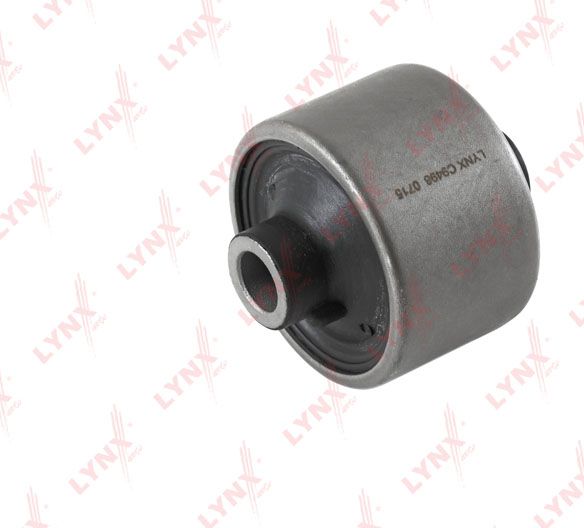 Сайлентблок переднего рычага подвески LYNXauto. Артикул C9498