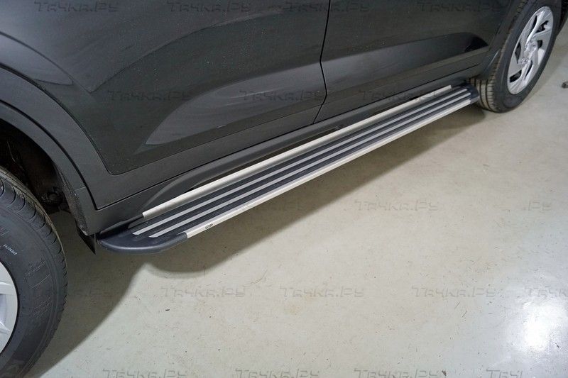 Пороги алюминиевые ТСС Slim Line Silver 1720 мм для Hyundai Creta II 2021-2026. Артикул HYUNCRE21-25S
