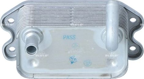 Радиатор масляный (маслоохладитель) для двигателя NRF. Артикул 31770