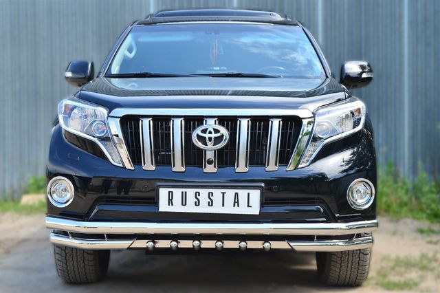 Защита RusStal переднего бампера d63 (секции) d63 (уголки) + d42 (зубы) для Toyota Land Cruiser Prado 150 2013-2017. Артикул LCPZ-001712