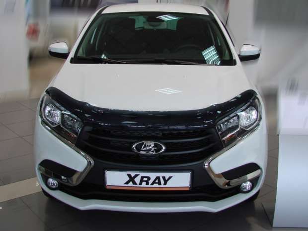 Дефлектор SIM для капота Lada Xray 2015-2026. Артикул SVAZXR1612