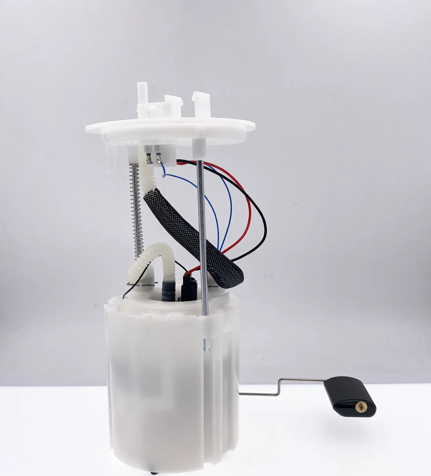 Насос топливный в сборе (Achr). Артикул EFM1152101A