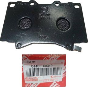 Тормозные колодки Toyota. Артикул 0446560340