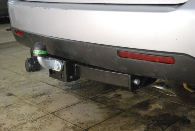 Фаркоп Лидер-Плюс для SsangYong Rexton II 2007-2012. Фланцевое крепление. Артикул S205-F