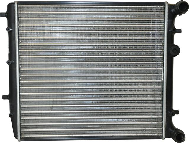 Радиатор охлаждения двигателя JP Group для Skoda Rapid I 2012-2019. Артикул 1114201000