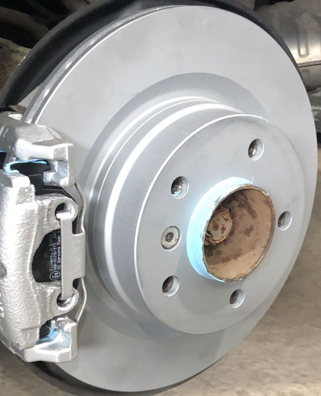 Тормозной диск Zimmermann Coat Z. Артикул 150.3426.20